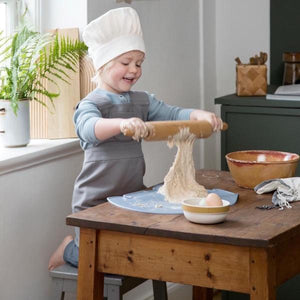 Sebra - Apron and hat - Grey - Kitchen - Bmini | Design for Kids