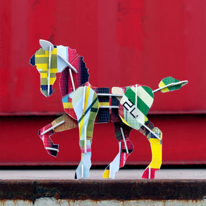 Totem Horse 3 D Puzzle - Studio Roof - Puzzle - Bmini | Design for Kids