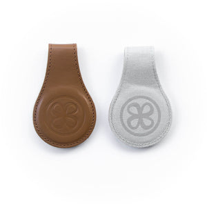 Cloby - Set of two Magnetclips - Brown - Swaddle Clip - Bmini | Design for Kids